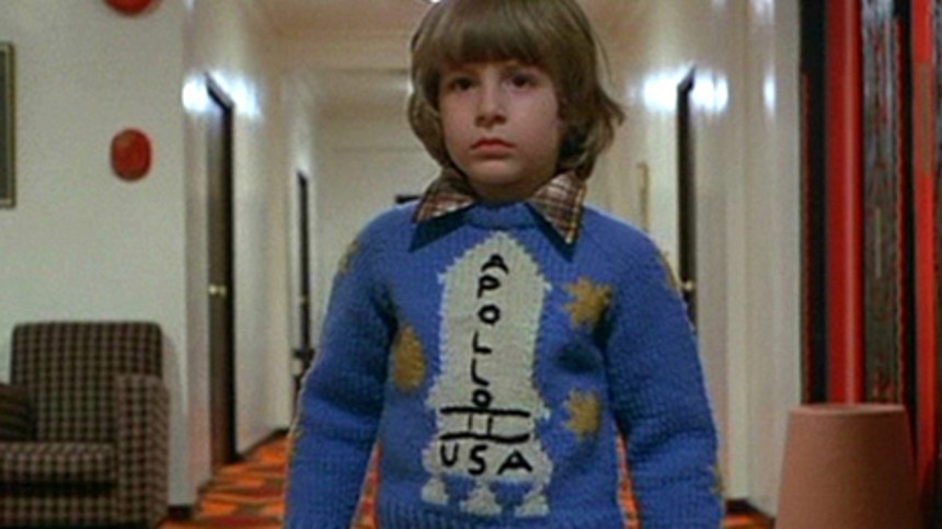 Med vidt lukkede øjne