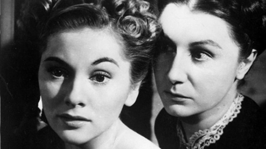 Hit&shy;chco&shy;ck-​stjer&shy;ne sov stille ind