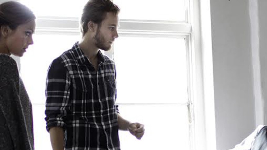 Han bringer teater og film sammen