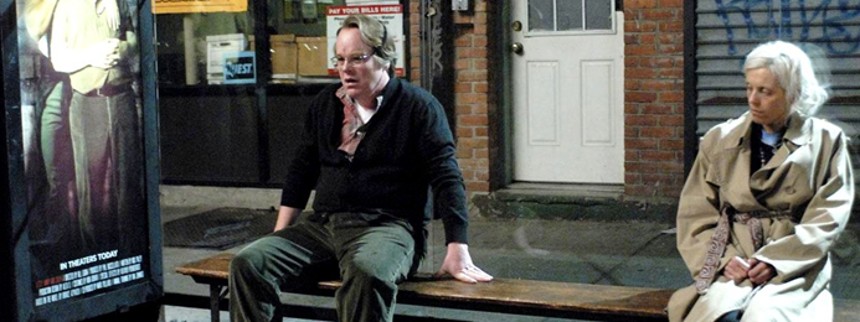 Stor mand mestrede de små mennesker