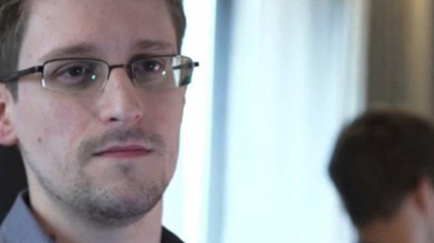 Edward Snow&shy;den-​do&shy;ku&shy;men&shy;tar sagsøges