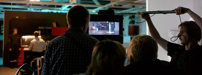 Etik og hal&shy;luci&shy;na&shy;tio&shy;ner på settet