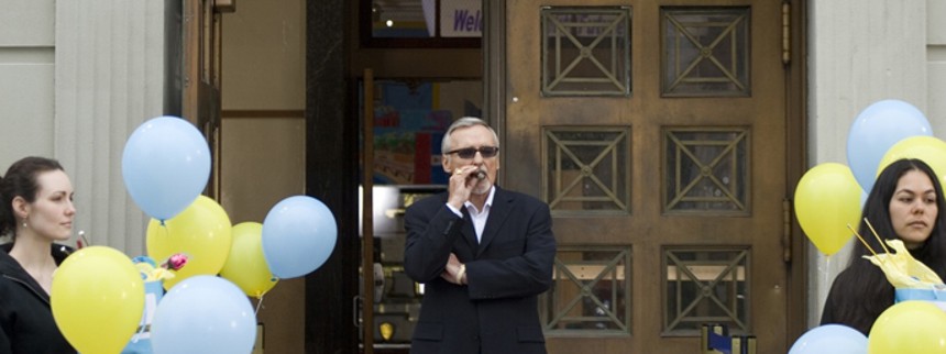 Film med afdøde Dennis Hopper på vej