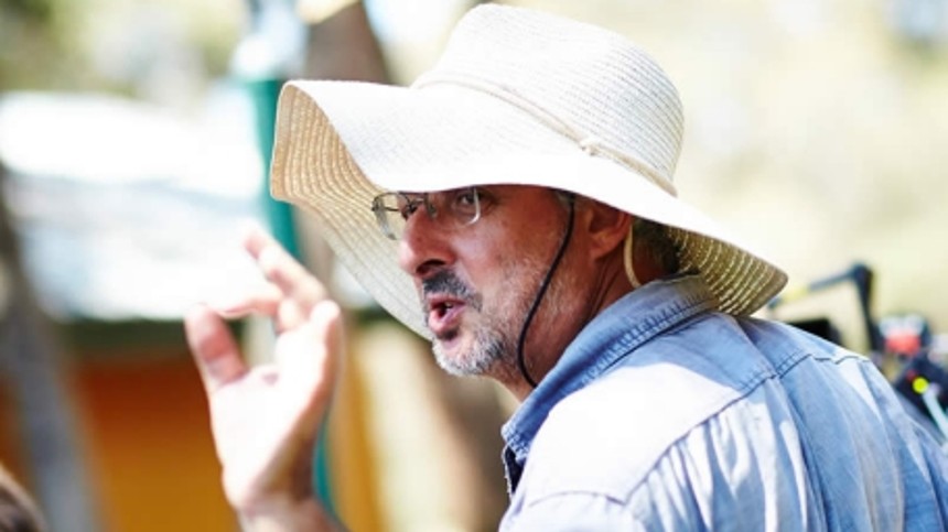 Ringenes Her&shy;re-​fo&shy;to&shy;gra&shy;fen er død