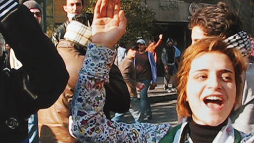 Marie Skovgaard får tak for The War Show