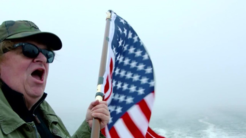 Michael Moore lancerer anti-​Trump-​side