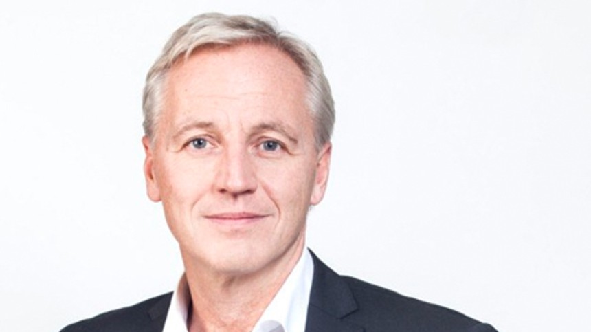 Svensk filmselskab vil fjerne Peter Aalbæk