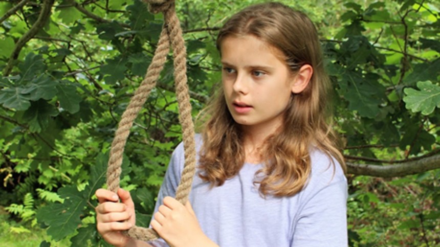 Filminstitut åbner dørene for pæ&shy;do&shy;fi&shy;li-​an&shy;kla&shy;get