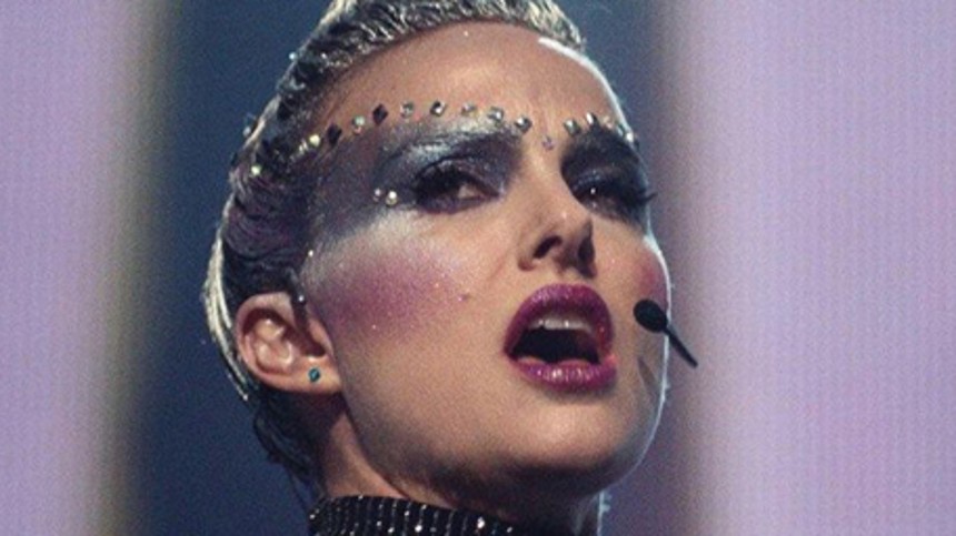 Popstjerne efter skoleskyderi