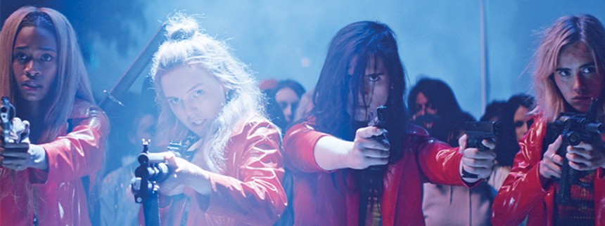 Hyperblodig samfundssatire