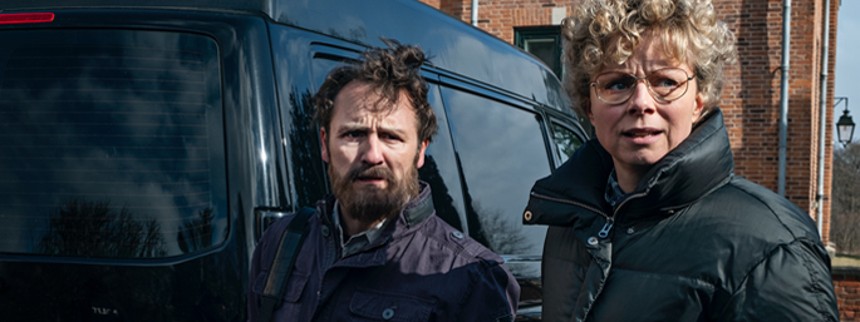 Skuespillere vender forstaden på hovedet