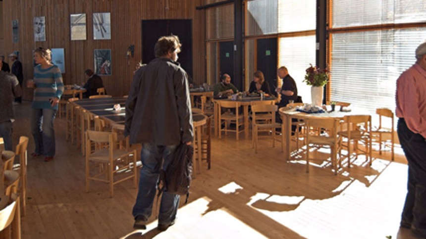 Fil&shy;min&shy;struk&shy;tø&shy;rer frustreret over Filmskolen