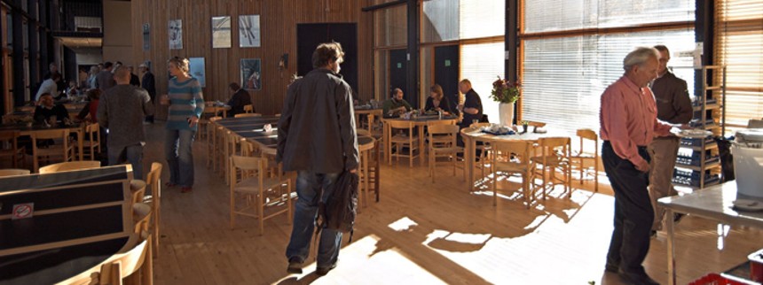 Fil&shy;min&shy;struk&shy;tø&shy;rer frustreret over Filmskolen