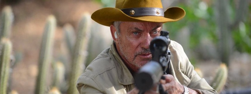 Cannes-vinder bekymret for sit hjemland