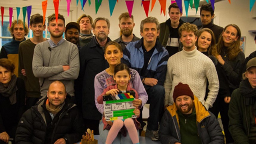 Maja får Hol&shy;lywood-​stjer&shy;ne til at græde