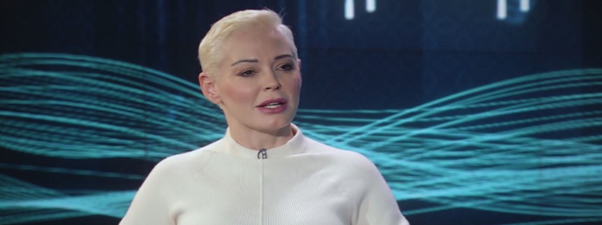 Weinstein anklaget for at lukke munden på offer