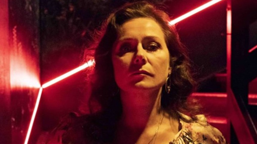 Råber i hovedet på publikum