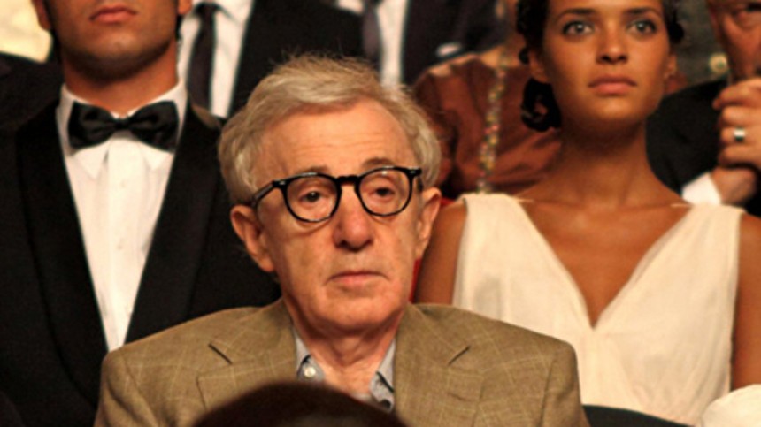Forlag dropper Woody Allen-bog efter protester