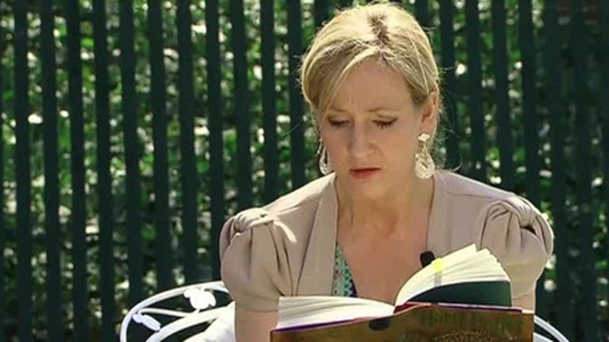 J.K. Rowling afslører seksuelt overgreb