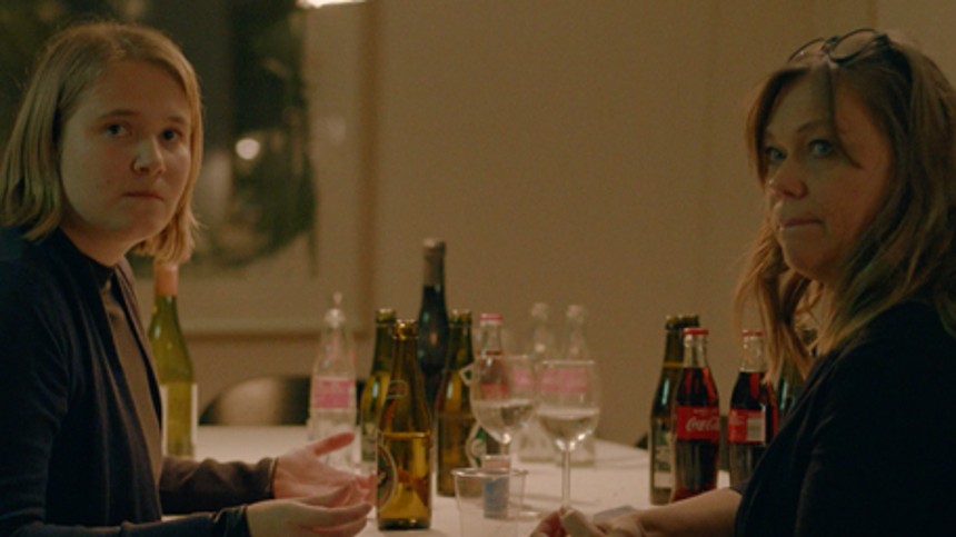 Ungt talent mestrer tabukomik