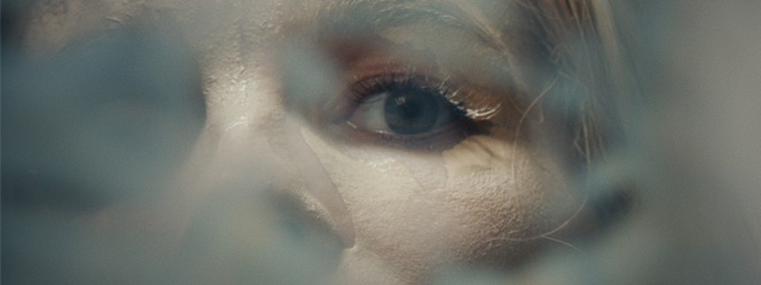 Ar&shy;bejds&shy;plad&shy;sens farlige flirt