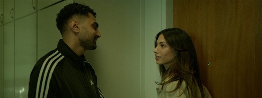 ”Der er ægte mennesker bag overskrifterne”