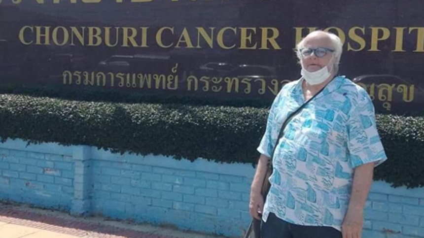 #MeToo-anklaget instruktør er kræftsyg