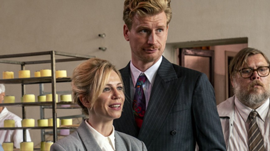 Stjer&shy;ne&shy;in&shy;struk&shy;tør går til filmen