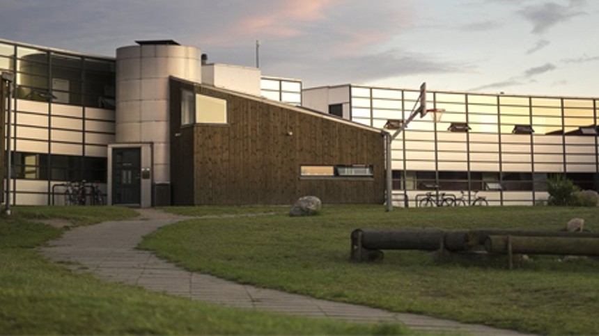 Filmhøjskole siger undskyld