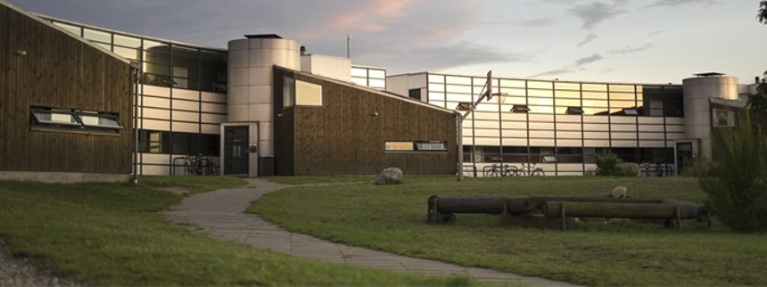 Filmhøjskole siger undskyld