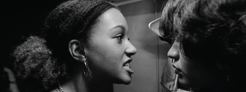 Sprudlende rap-battle og drabelig køretur