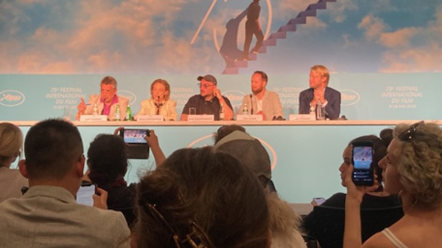 Instruktør i forsvar for russisk oligark