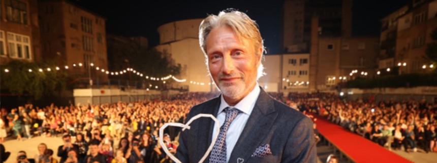 Mads Mikkelsen roser Johnny Depp