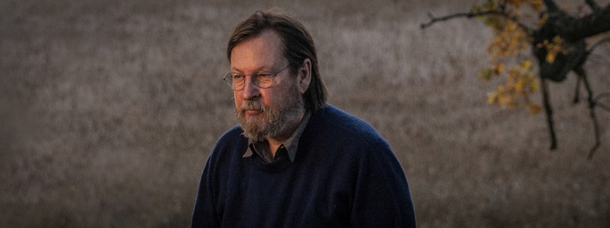 Da Lars klippede et hjørne af Ze&shy;len&shy;skyj-​fe&shy;sten