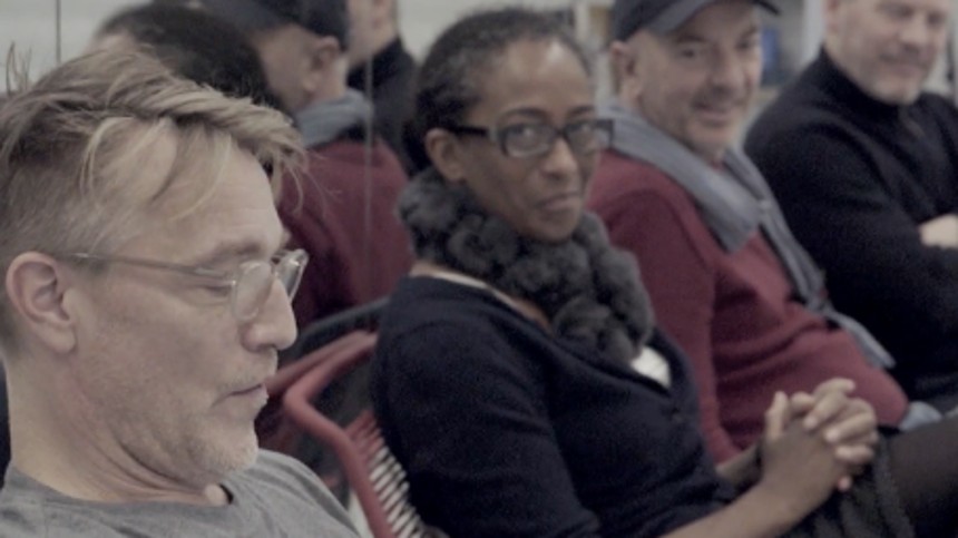 Bal&shy;le&shy;ri&shy;na-​fil&shy;m&shy;ar&shy;bej&shy;de&shy;re mangler stadig løn