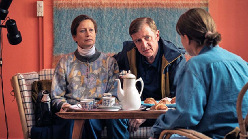 Succesroman kæmper ved billetlugerne