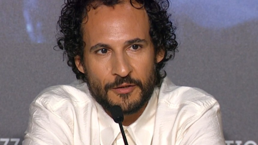 Ali Abbasi forsvarer Triers Hit&shy;ler-​ud&shy;ta&shy;lel&shy;ser