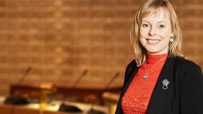 Joy er ik&shy;ke-​kul&shy;tur&shy;mi&shy;ni&shy;ster