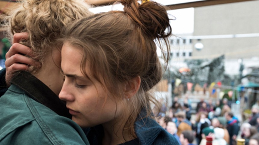 Und morgen die ganze Welt