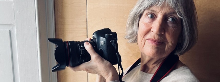 Kvinden med kameraet