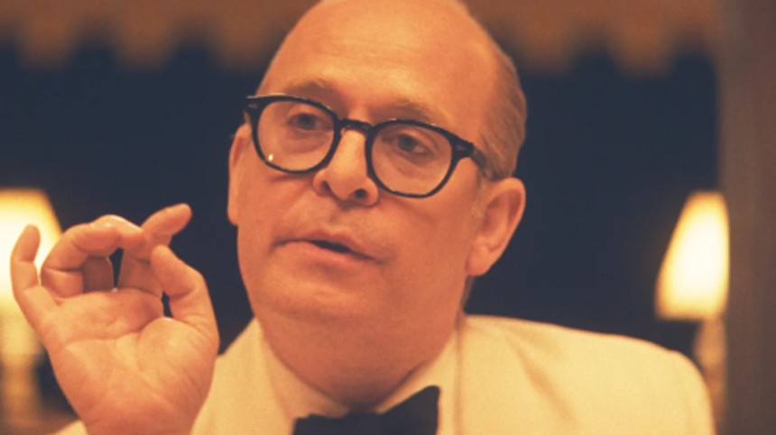 Feud: Capote vs. The Swans